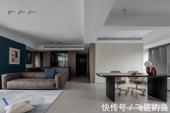 蓝色彩|来看46万130平米三居室现代简约风是什么样子的