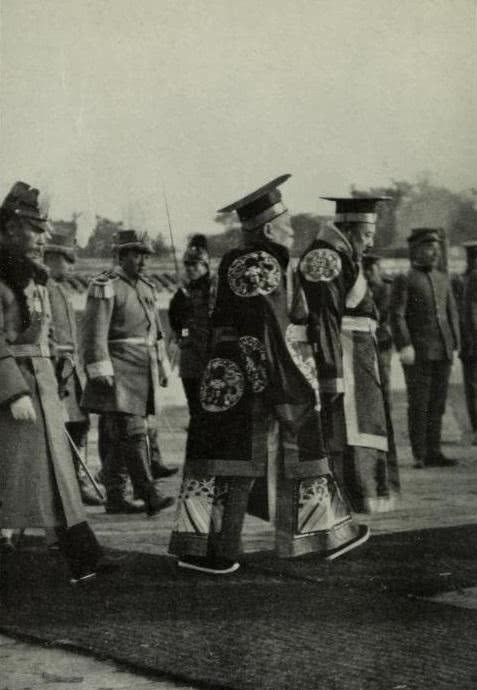 戎马生涯|戎马生涯30余载，只因称帝不得善终，走近真实的袁世凯