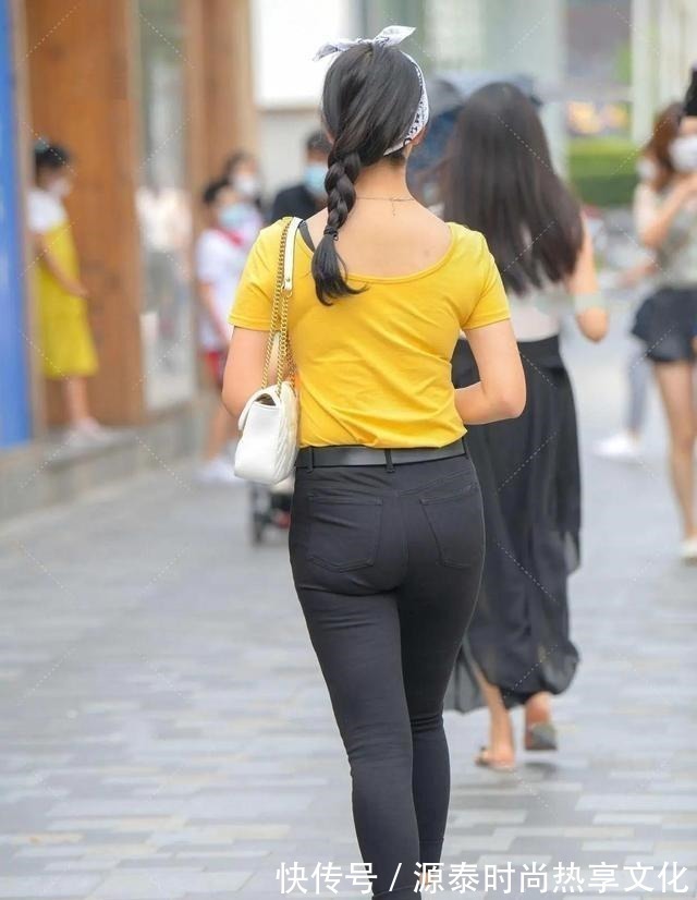 风琴包 优雅低调的瑜伽裤,版型风格精致轻柔,气质优雅!