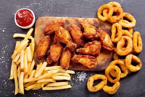 糖尿病患者|糖尿病“戒甜食”就行了？医生直言：不仅戒糖，还有这4个因素