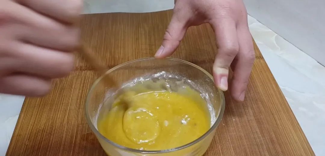 大泡|我家烙饼从来不早起,冰箱里一放,比手抓饼好吃,一次四个不够吃