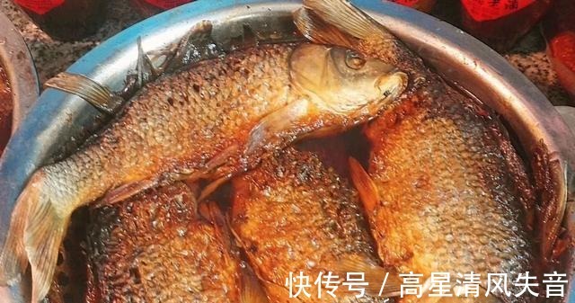 美味|老家酥鱼的做法,当地特色长寿美食,骨酥肉烂,美味至极!