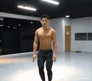 健身|韩国小姐健身19年，39岁依旧年轻貌美，身材凹凸紧致宛如年轻少女