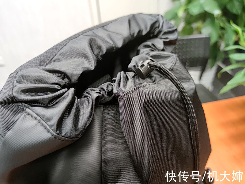 收纳|背包中的“变形金刚”，小米有品这款悠启全能模块双肩包：YYDS