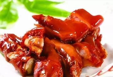 老豆腐|美食推荐:秘制家常猪蹄、铁板米香菇、武哥豆腐圆制作方法