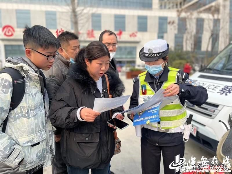 《安徽省电动自行车管理条例》施行首日 合肥交警开展专项行动