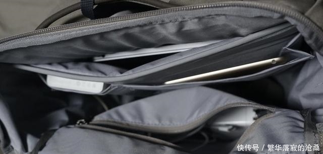 35个矿泉水瓶制作的背包——STOCKHOLM城市背包简评