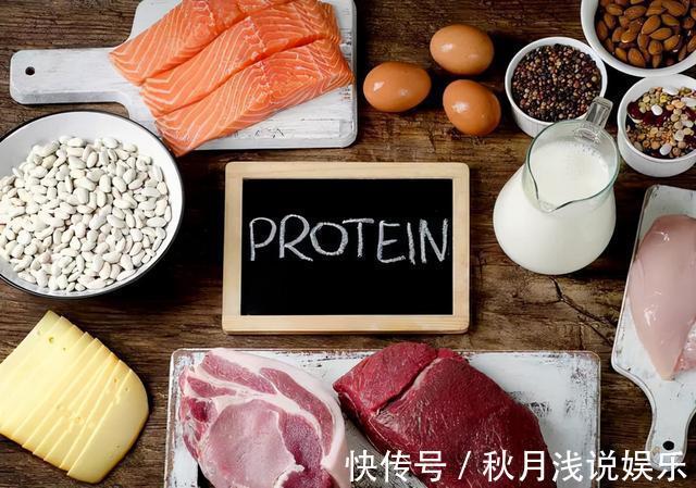 骨质疏松|妇科医生：女性过了50岁，需要及时补充4种营养素，别忽视