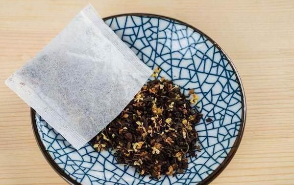  红灯|肺癌发现就是晚期？其实4个“红灯”会提醒你，不要在忽视了！