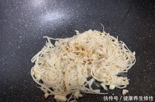 它是天然健脑菜,三头两天给孩子做一次,比吃保健品强多了!