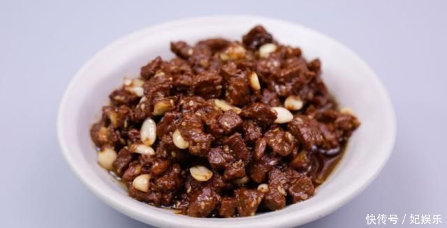 牛肉与香菇的相遇,酱香浓郁十分下饭,学回家做一道尝尝吧