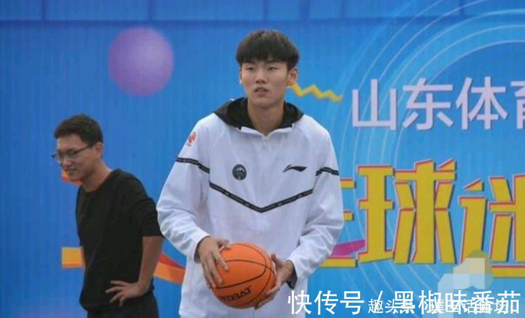 山东青年队|山东男篮潜力新星离队,比陈培东还出色,如今正式加盟辽宁球队