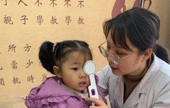 特点|孩子福气全长在脸上,脸上有4个特点,说明孩子有福气不一般