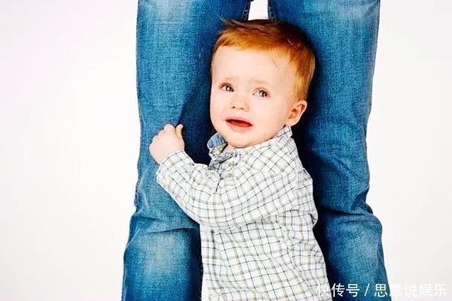 敏感期|婴儿这5种古怪行为说明孩子正在变聪明,你家宝宝有没有