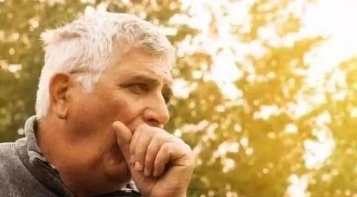 若你干咳较为明显,且有这5种症状,说明身体需要及时地滋阴润燥