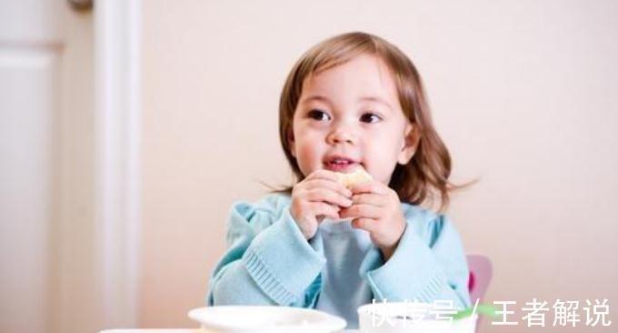 当心|孩子吃早餐,家长要避开这三种做法,当心阻碍孩子长高的机会