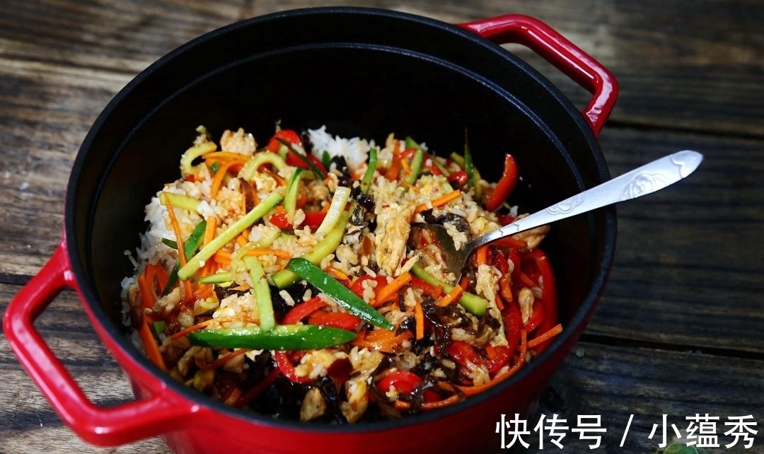 焦黄|最好吃的石锅拌饭! 焦黄的锅巴, 好吃的拌饭酱!