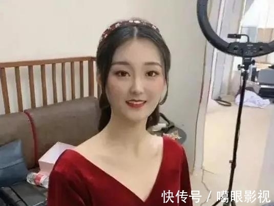 从星光大道冠军,到演出被轰台,自己选的儿媳,让大衣哥很头疼