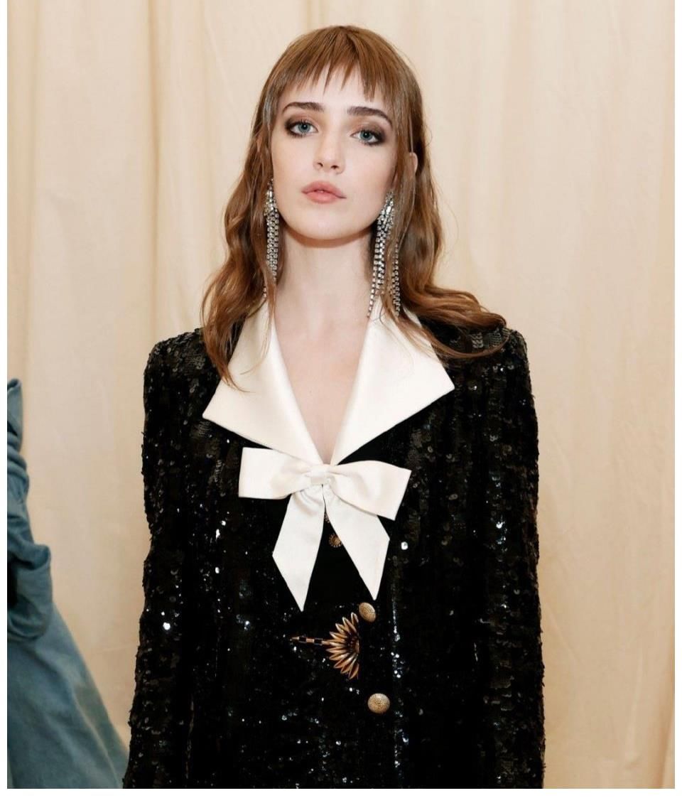 美女图——美国00后演员塔莉娅·莱德