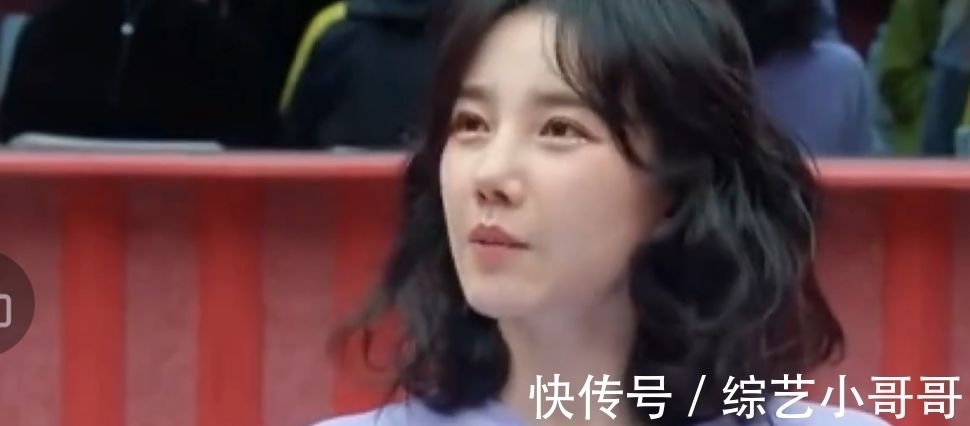 那英手握王炸组合,李斯丹妮孟佳超级给力,拿下第一那英很嘚瑟