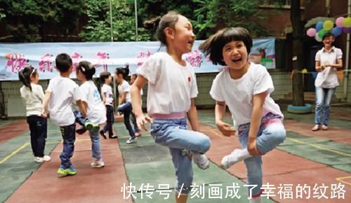 分水岭|女孩生长规律和男孩有啥不同?初潮是分水岭,做好这些还能搏一搏