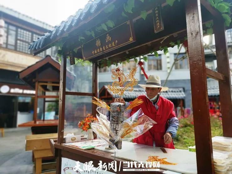 传承|刘焕忠:以勺为笔糖为墨,传承糖画的指尖记忆