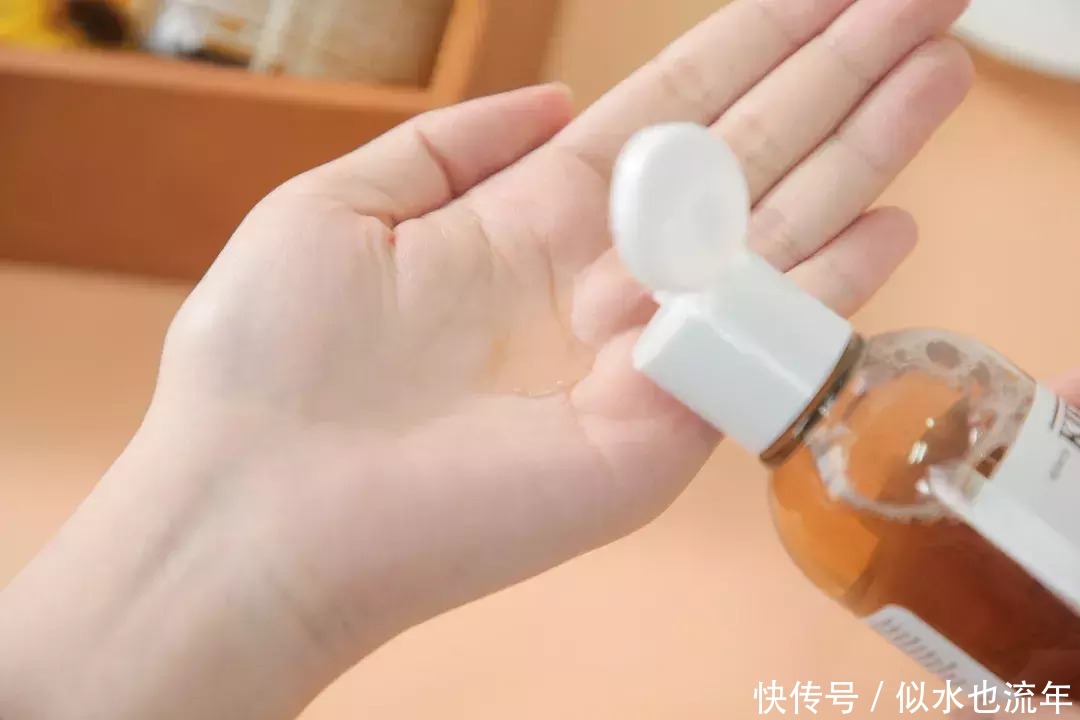 肌肤|爽肤水测评推荐:这些爽肤水美白抗氧化,让肌肤变得水润光滑