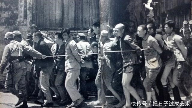 为啥|60万日军被押到苏联战俘营服劳役,路上为啥不反抗