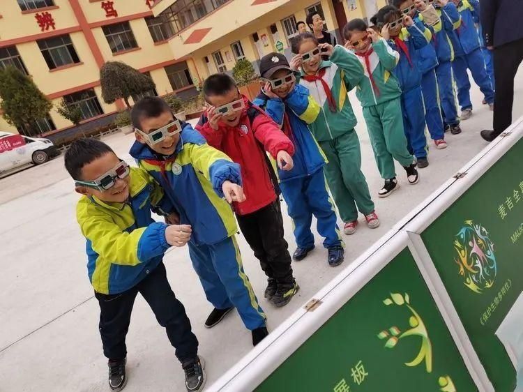 科普|天水市“科普大篷车千校行”活动走进武山县中小学校