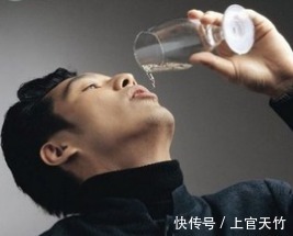 喝酒|老公每天晚上都要喝点酒,但从不喝多,该怎么劝他戒掉?