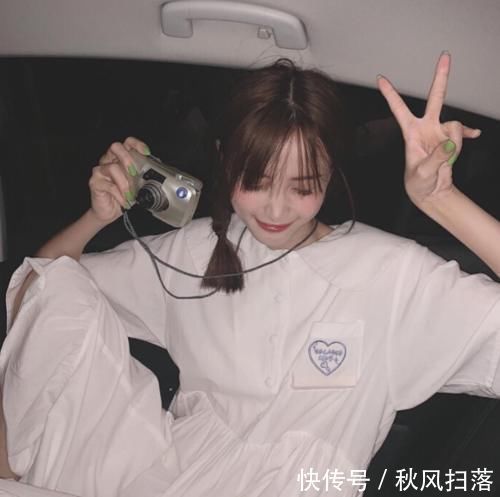 死皮|初中生想变薄嘴唇,一定要戒掉的3种“恶习”,小心香肠嘴没人爱