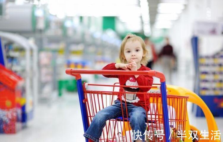 售货员|宝宝在超市吃了一颗樱桃,被骂没教养,这位妈妈压下怒气怼得好