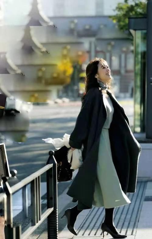 必备的打底袜，搭配不对是真丑，想时尚记住这点就好了