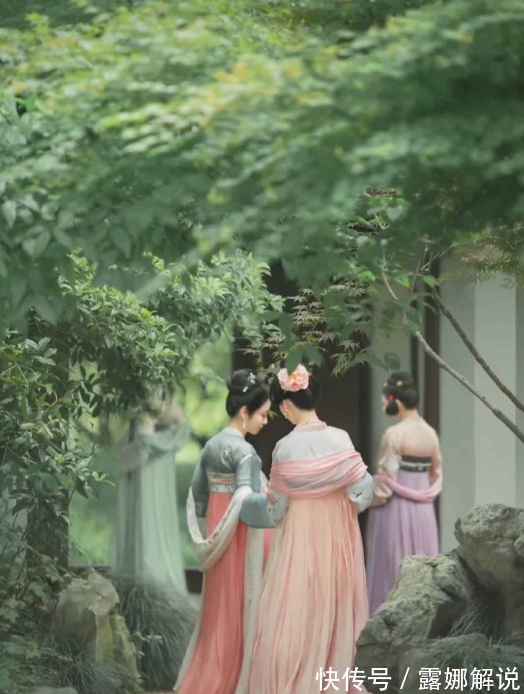 无题&一阕吟来时慢溯,随心采撷羽成诗