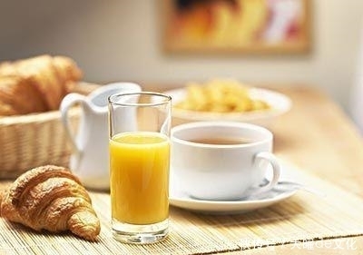 每天早上坚持4件事,“长命百岁”并不难!