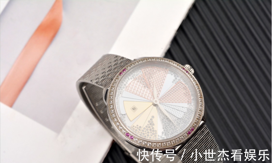 手表|万万没想女友喜欢这种手表,收到货后,果然没选错