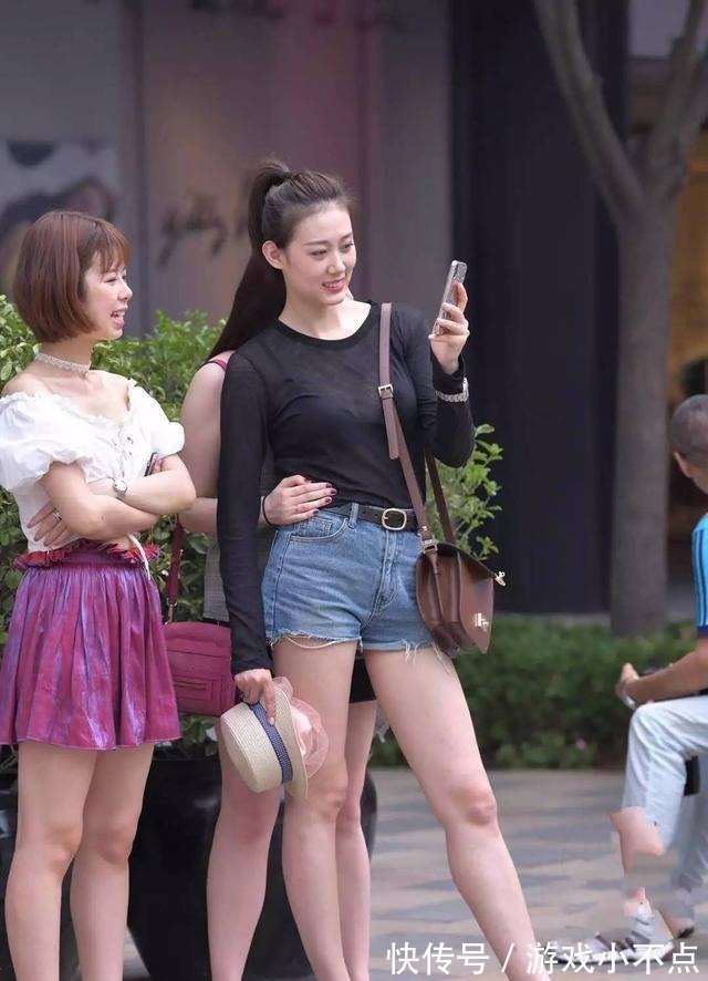 瑜伽裤 瑜伽裤在精不在多,兼具优雅与舒适,非常迷人!