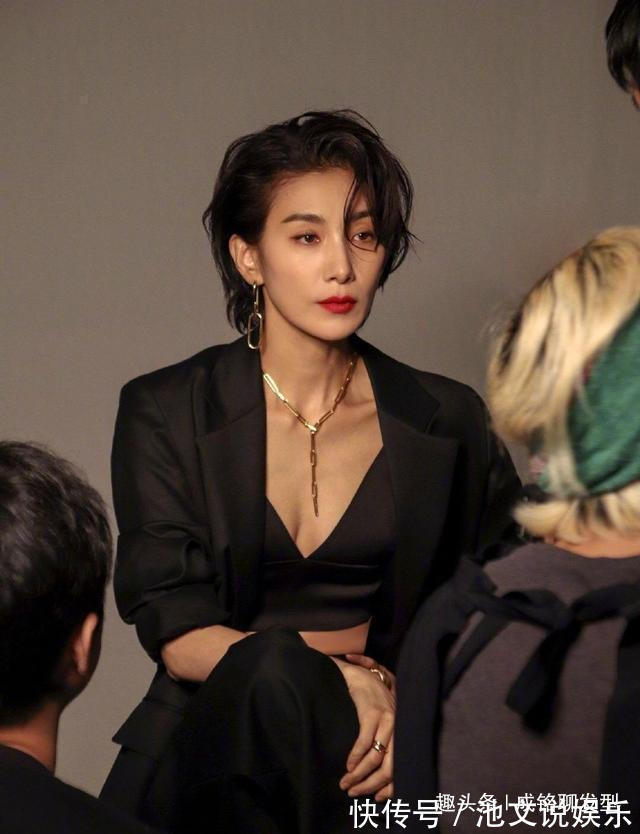 金瑞亨 这几位明星的大背头超A款，你知道自己适合哪种帅炸天的发型吗
