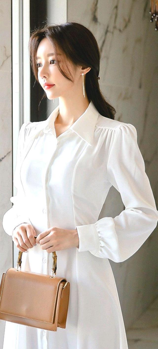 孙允珠时尚穿搭收腰长款白色衬衫连衣裙