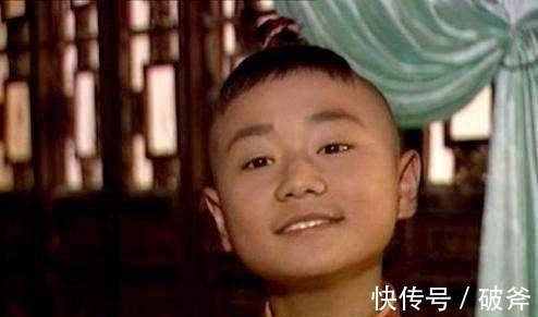 张之洞&考官一上联“小孩子两腿木耳”,神童一下联,顿时尴尬了!