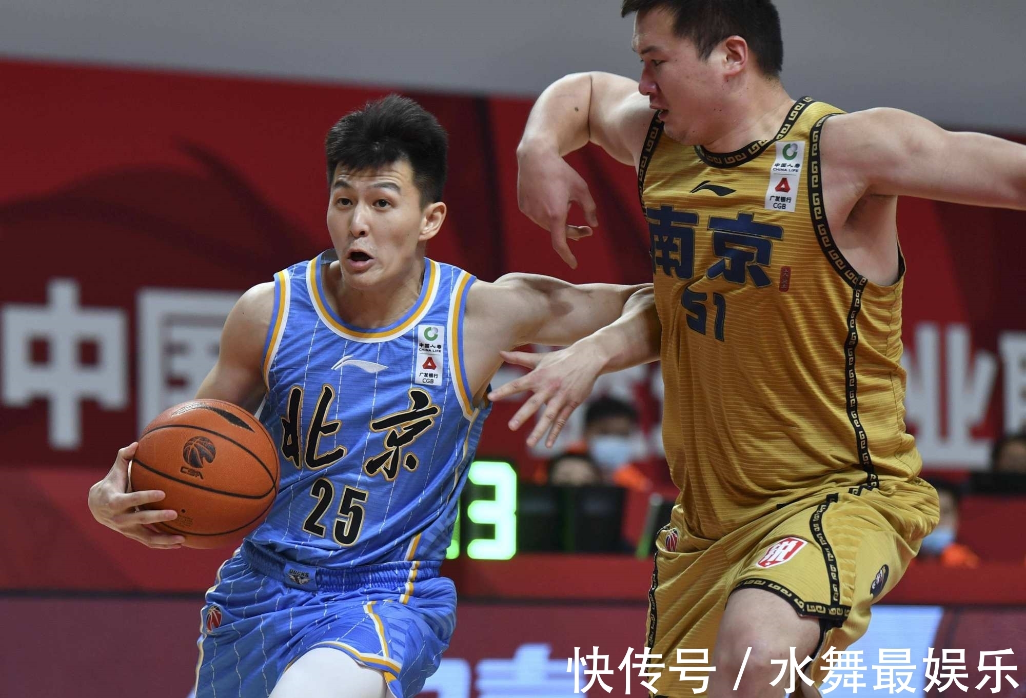 吉布森|北京首钢后卫线调整,2悍将加盟,CBA榜眼被放弃,两小将心里苦!