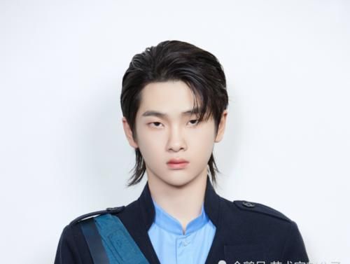 郑乃馨担任《创4》国际学员助教，周震南、周深担任导师，宋茜队友助阵节目