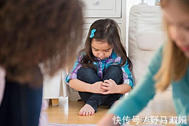 思维方式|当女儿的面这4句话宁可烂肚子里也别说,伤害是一辈子!别不在意