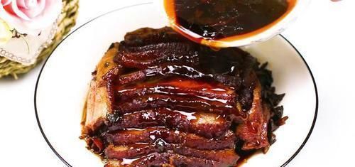 扣肉学会这样做,五星级大厨都称赞,做法正宗,吃起来一点不油腻