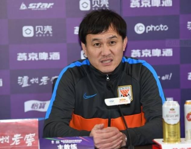 主帥|國足主帥可以考慮他：45歲冠軍主帥太敬業(yè)，半夜不睡覺想著球隊