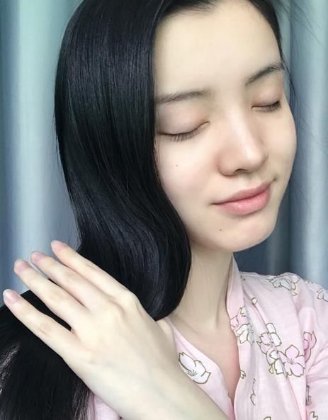 护发的7个步调，每一个都非常简略，能做到的人非常少，怪不得头发少