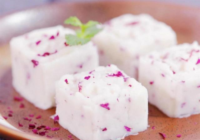 食物|宝宝晚上睡觉前,这5种食物可以常吃,能助娃长高,还有益于睡眠