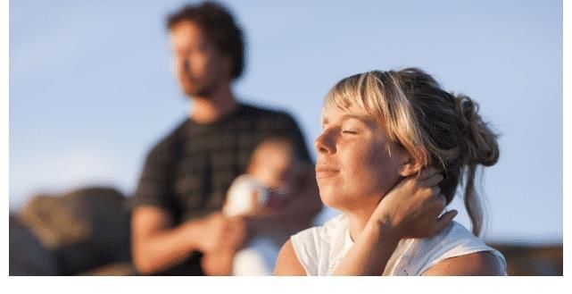 补钙|多走路预防骨质疏松吗?医生:2种食物少吃,或比走路更重要