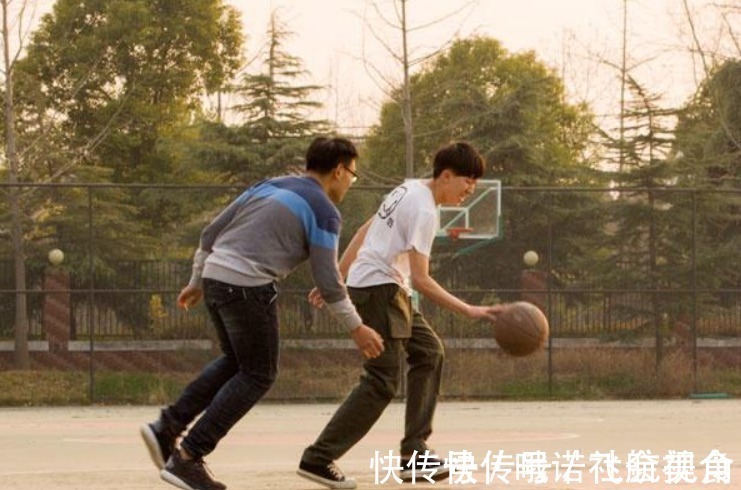 长寿的男人,通常会有“五爱”的特征,占了两个,或都和长寿有缘