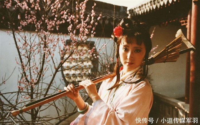 贾宝玉|红楼梦:林如海若尚在,贾宝玉未必能配得上林黛玉